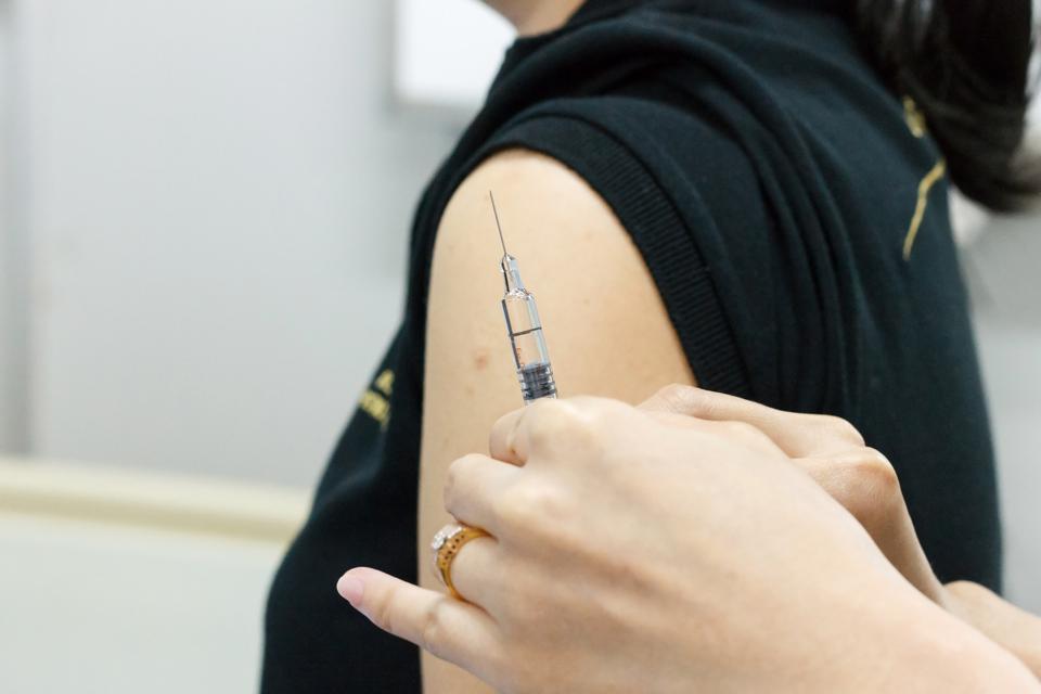 Schedule Your Company’s Flu Shot Clinic Now